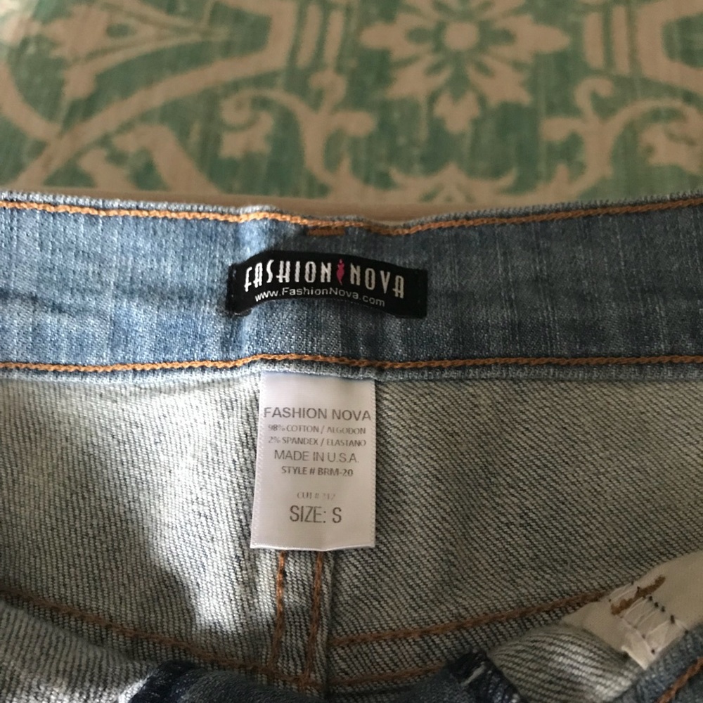 Fashion Nova ripped up shorts